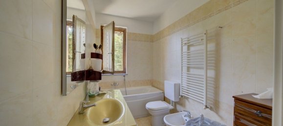 Villa de 5 dormitorios en Chieri, Italy No. 380310 36