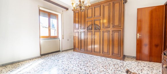 4 rooms Apartment in Viterbo, Italy No. 236923 31
