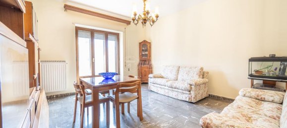 4 rooms Apartment in Viterbo, Italy No. 236923 5