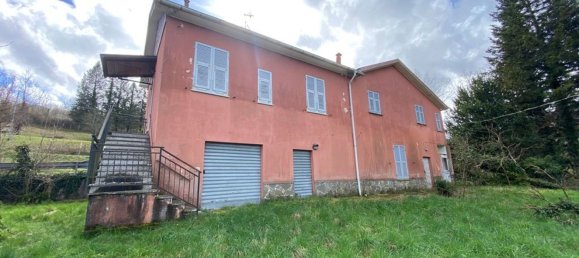 10 rooms House in Varese Ligure, Italy No. 77805 26