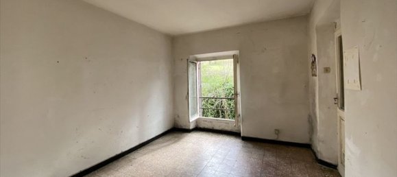 10 rooms House in Varese Ligure, Italy No. 77805 10