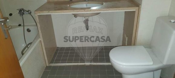 2 bedrooms Penthouse in Pinhal Novo, Portugal No. 261830 12