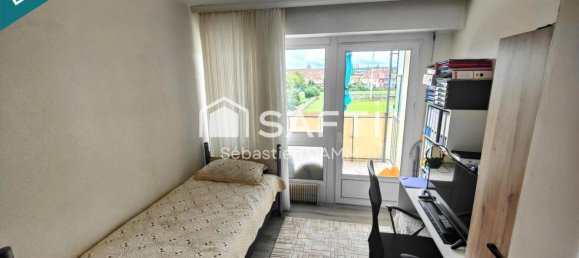 3 bedrooms Apartment in Mulhouse, France No. 244637 3