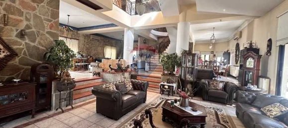 4 bedrooms House in Larnaca, Cyprus No. 13283 12