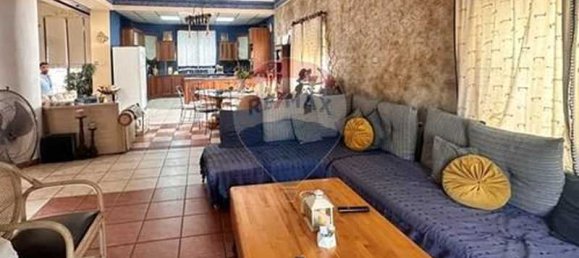 4 bedrooms House in Larnaca, Cyprus No. 13283 7