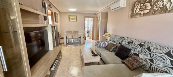 3 bedrooms Apartment in Alicante, Spain No. 167974 2