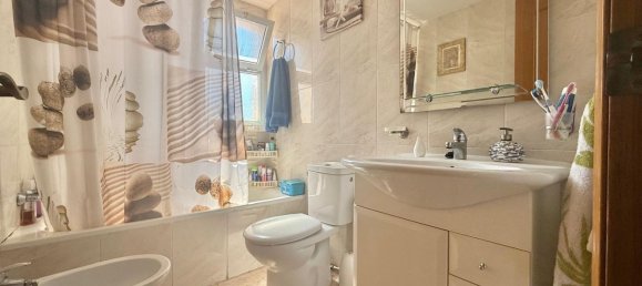 3 bedrooms Apartment in Alicante, Spain No. 167974 13