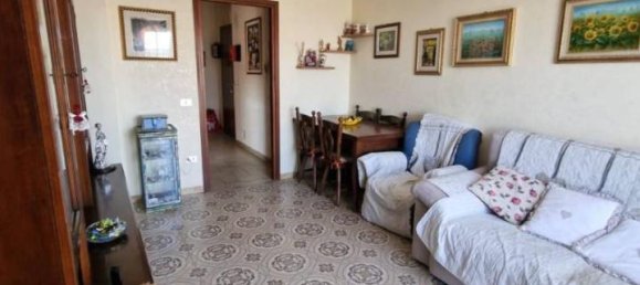 3 rooms Apartment in Maranello, Italy No. 35671 7