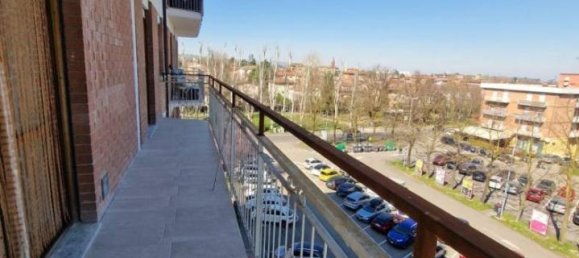 3 rooms Apartment in Maranello, Italy No. 35671 15