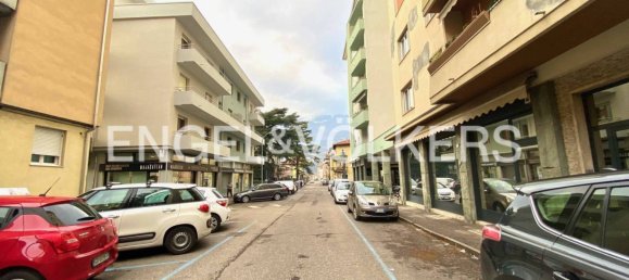 Коммерческая недвижимость с 2 комнатами в Роверето, Италия № 127347 8