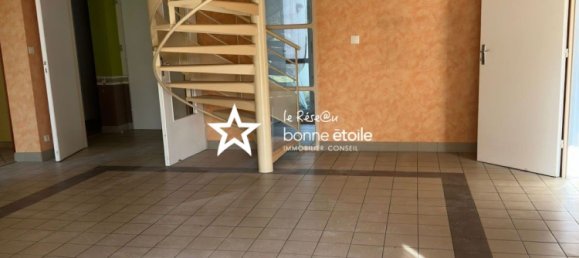 Casa de 4 dormitorios en Richebourg, France No. 252385 5