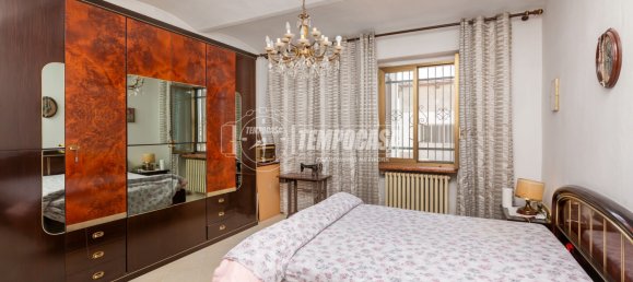 Villa de 9 habitaciónes en Santena, Italy No. 113760 2