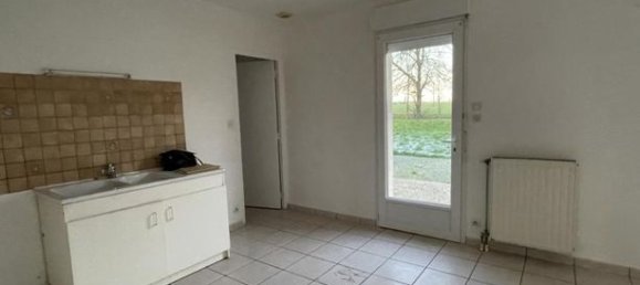 Villa de 4 dormitorios en Sarthe, France No. 311102 6