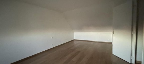 Villa de 4 dormitorios en Sarthe, France No. 311102 15