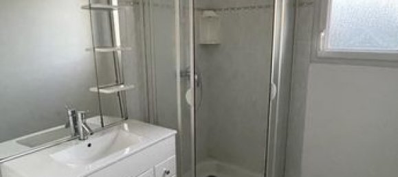 Villa de 4 dormitorios en Sarthe, France No. 311102 9