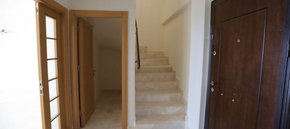 Ático de 3+1 en Kargicak, Turkey No. 658 17