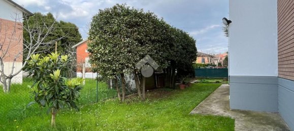 3 rooms Apartment in Cavriago, Italy No. 8063 25