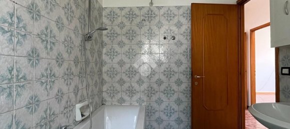 3 rooms Apartment in Cavriago, Italy No. 8063 21