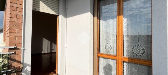 3 rooms Apartment in Cavriago, Italy No. 8063 6