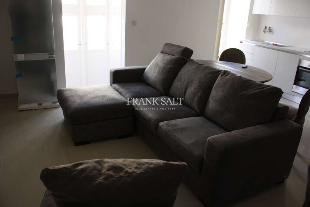 Apartamento de 2 dormitorios en Sliema, Malta No. 8702