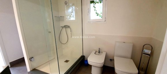 Propiedad comercial en Palmanova, Spain 75 m² No. 155346 24