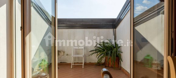 Apartamento de 3 dormitorios en Lucca, Italy No. 44588 7