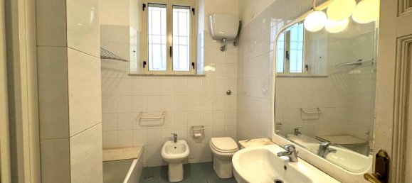 Квартира с 7 спальнями в Чечина, Италия № 320993 7