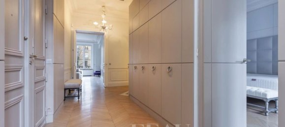 3 chambres Appartement à Paris, France No. 189320 12