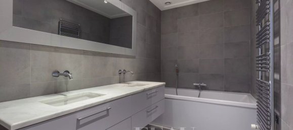 3 chambres Appartement à Paris, France No. 189320 10