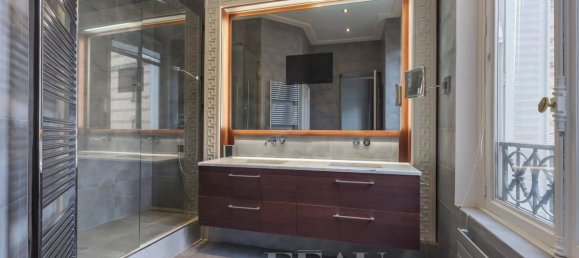 3 chambres Appartement à Paris, France No. 189320 5