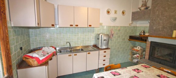 Casa de 6 habitaciónes en Fivizzano, Italy No. 127702 12