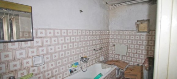 Casa de 6 habitaciónes en Fivizzano, Italy No. 127702 37