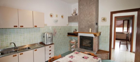 Casa de 6 habitaciónes en Fivizzano, Italy No. 127702 10