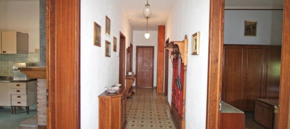 Casa de 6 habitaciónes en Fivizzano, Italy No. 127702 11