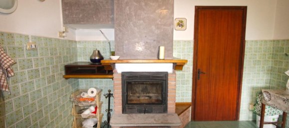 Casa de 6 habitaciónes en Fivizzano, Italy No. 127702 13