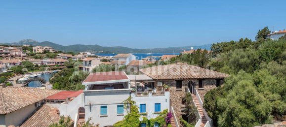 Ático de 3 dormitorios en Olbia, Italy No. 338483 12