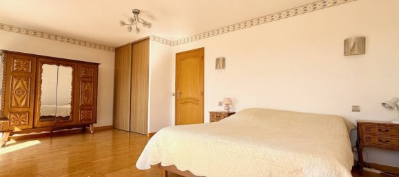 7 bedrooms Villa in Vannes, France No. 291524 10