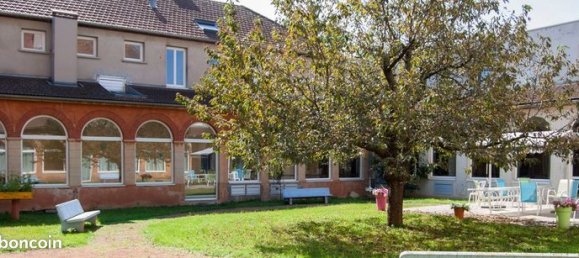 1 bedroom Apartment in Macon, France No. 313612 5