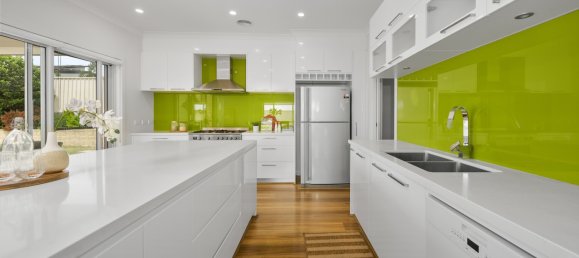 4 bedrooms House in Coombs, Australia No. 615 9