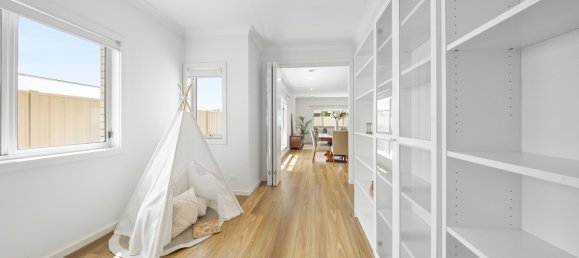 4 bedrooms House in Coombs, Australia No. 615 20