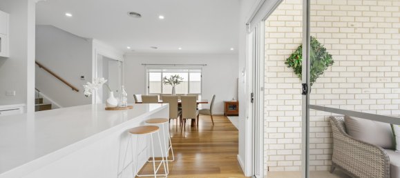 4 bedrooms House in Coombs, Australia No. 615 11