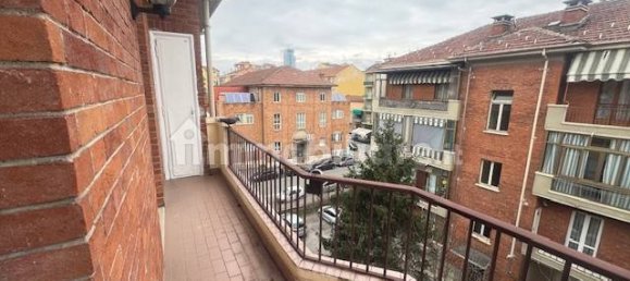 3 bedrooms Apartment in Turin, Italy No. 130742 24