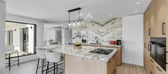 4 bedrooms Villa in Le Cannet, France No. 285950 8