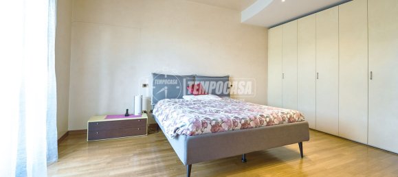 5 rooms Villa in Persico Dosimo, Italy No. 16771 19