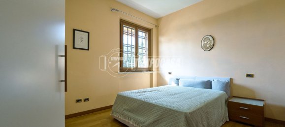 5 rooms Villa in Persico Dosimo, Italy No. 16771 13