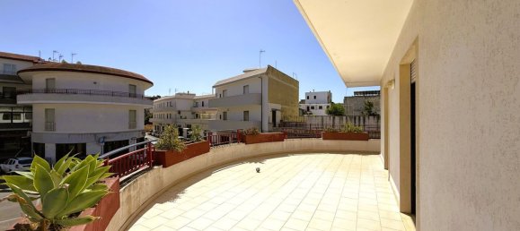 6 غرف نوم شقة في Tricase, Italy رقم 369802 21