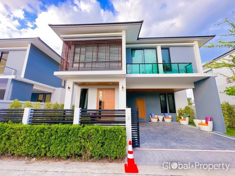 4 bedrooms Cafe / restaurant in Pattaya, Thailand No. 22147