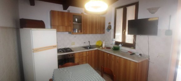 3 bedrooms House in Magliano di Tenna, Italy No. 352267 17