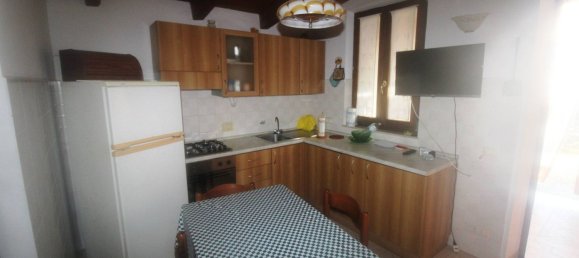 3 bedrooms House in Magliano di Tenna, Italy No. 352267 18