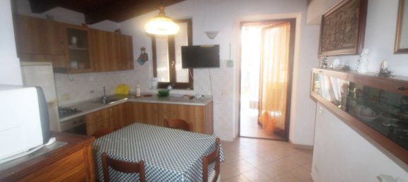 3 bedrooms House in Magliano di Tenna, Italy No. 352267 16